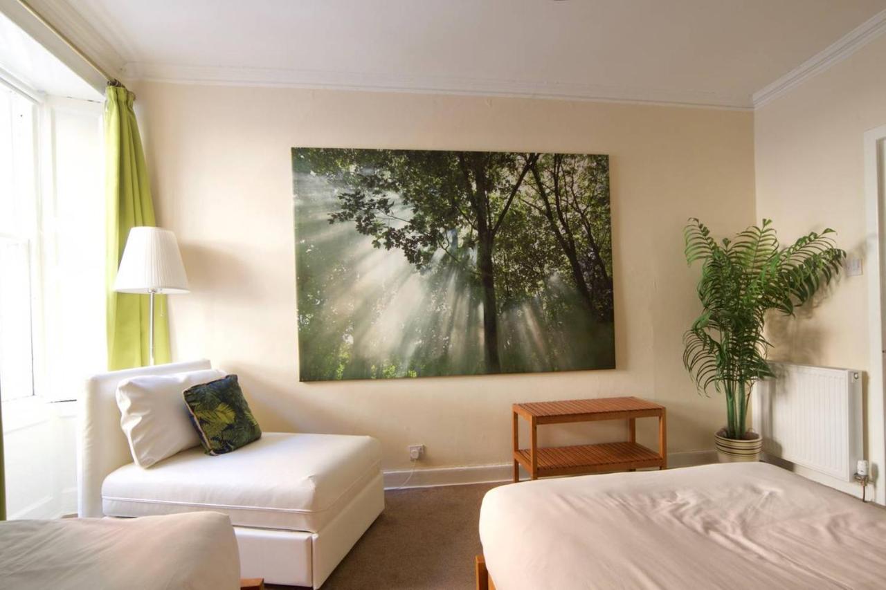 Altido Perfect Location - Stylish 2Bd Rose St Apartment Edinburgh Luaran gambar